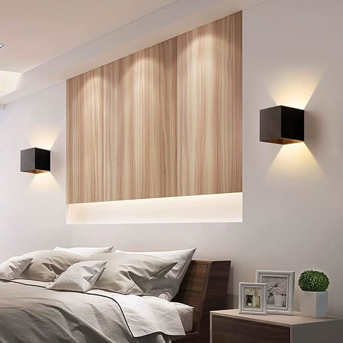 Applique murale LED avec volets IP54