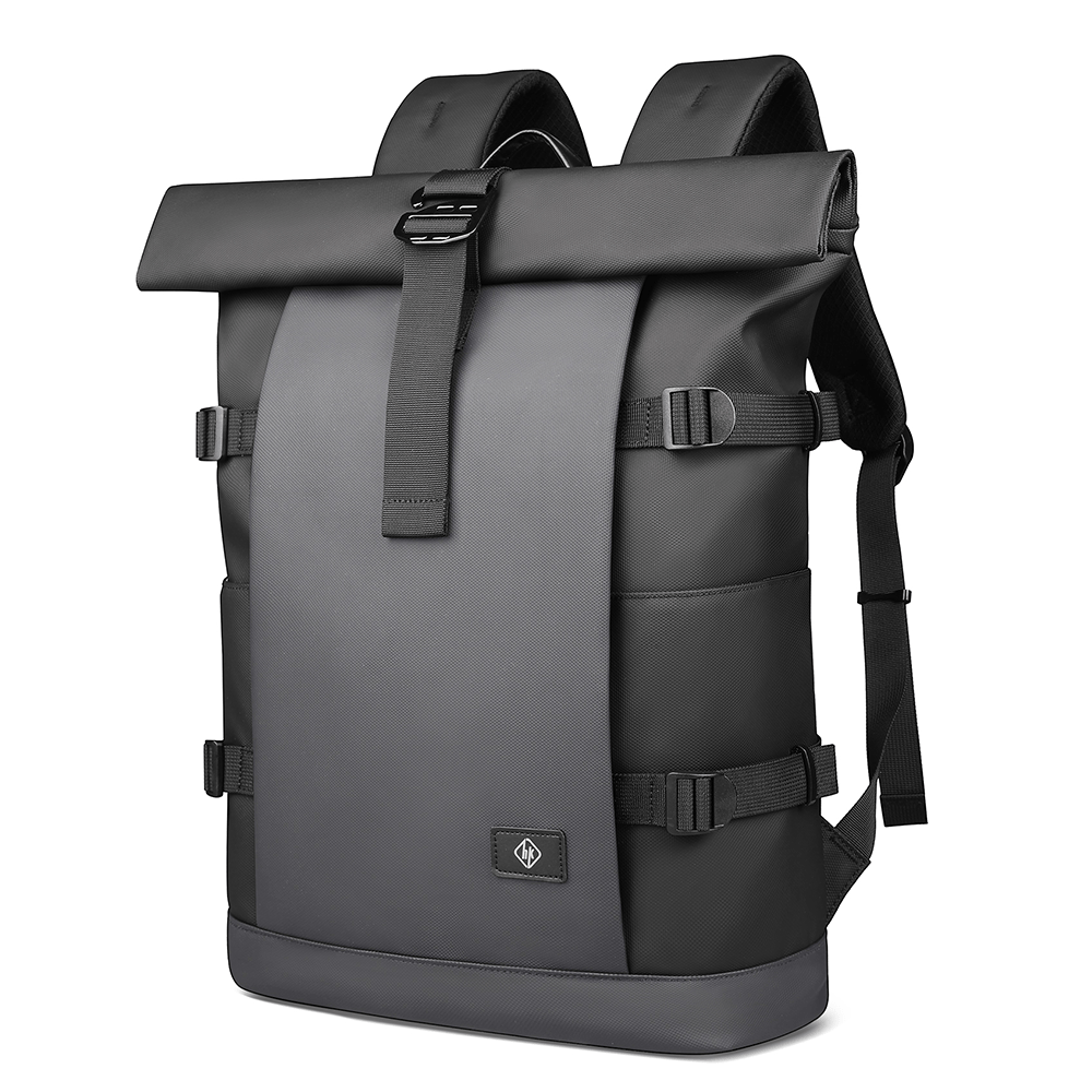 Rolltop batoh na notebook 17"
