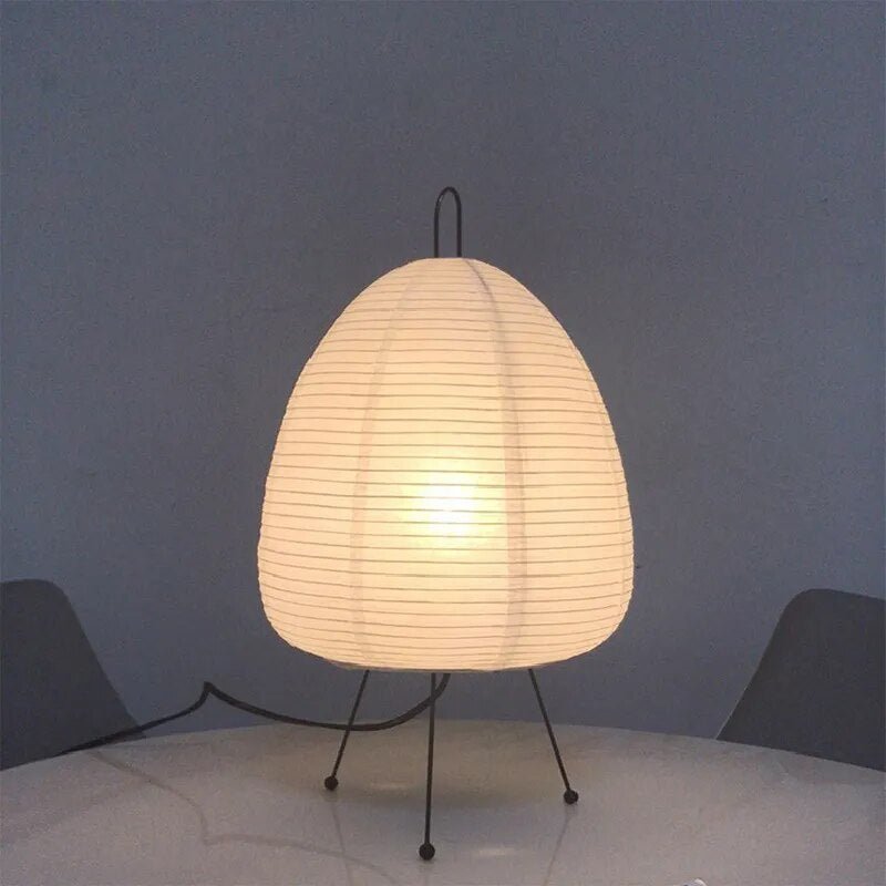 Stolní lampa s rýžovým papírovým stínidlem