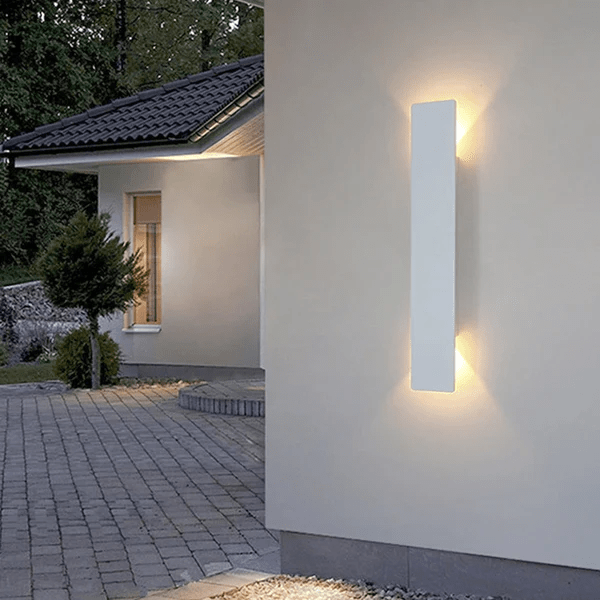 Zewnętrzna lampa LED IP65