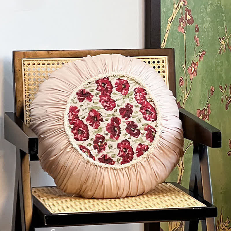 Coussin floral à volants