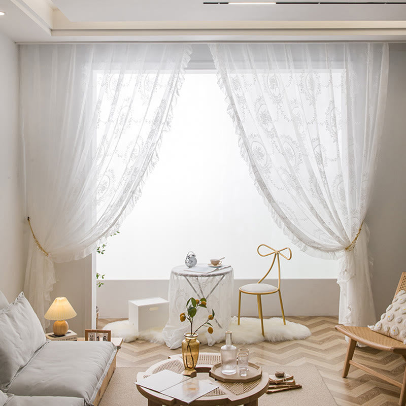 Sheer curtain with lace