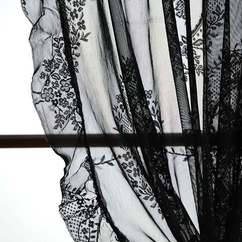 Sheer curtain with lace
