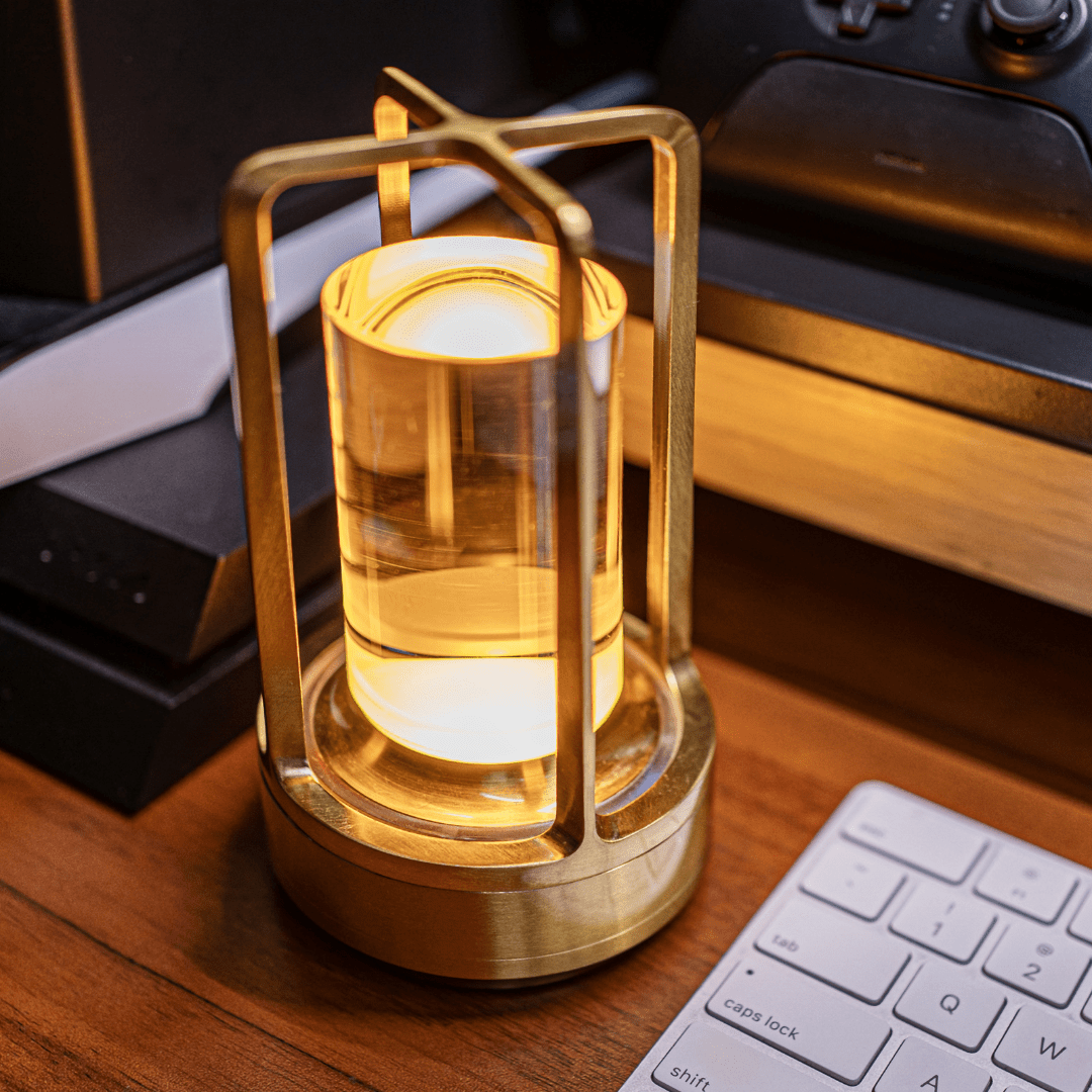 Lampe LED avec abat-jour en cristal