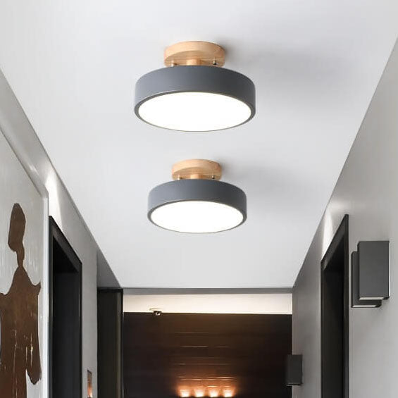 Plafonnier LED avec fixation en bois