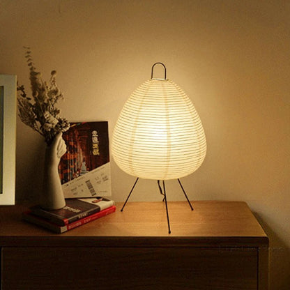 Stolní lampa s rýžovým papírovým stínidlem