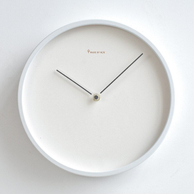 Horloge murale minimaliste