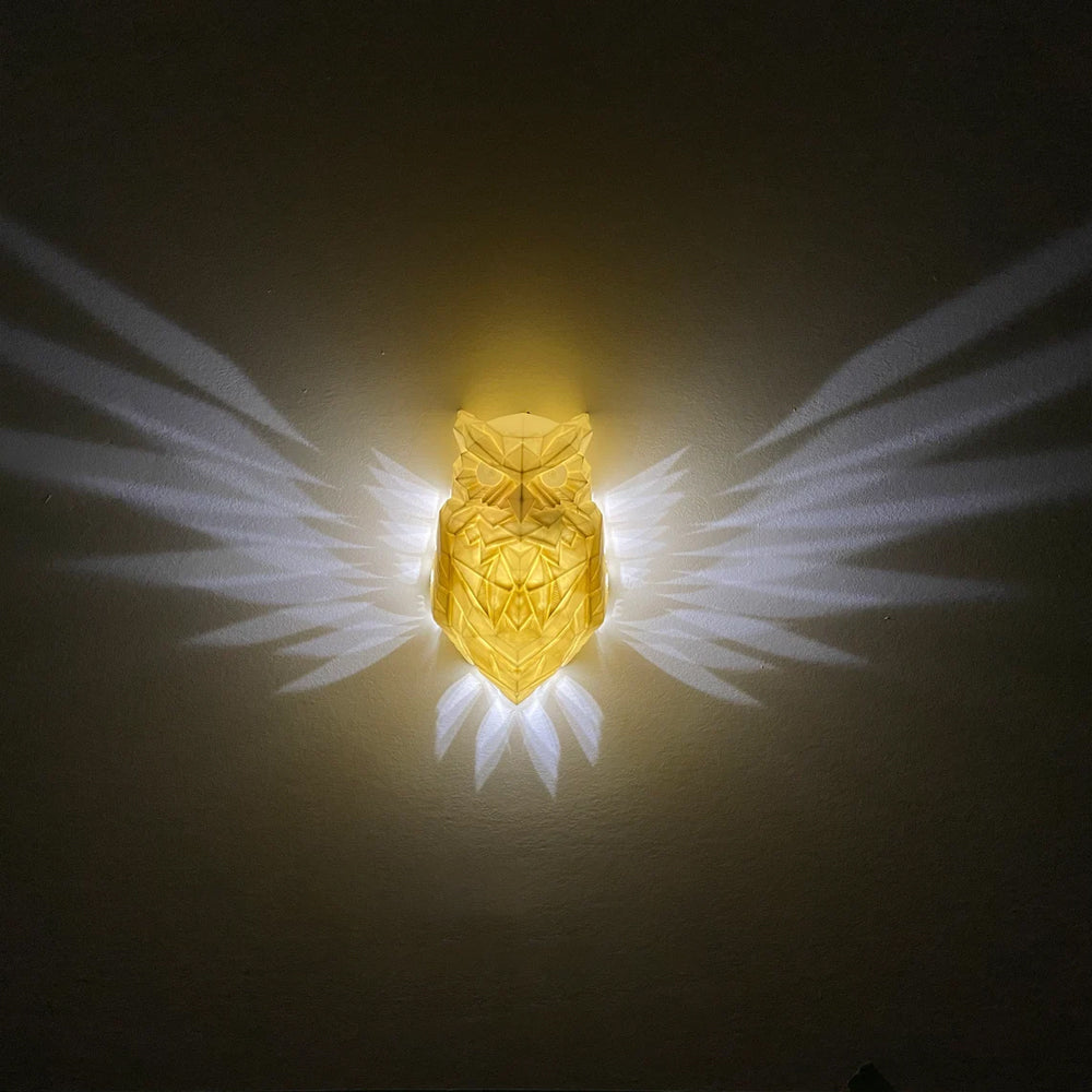 LED nástěnné svítidlo ve tvaru ptáka