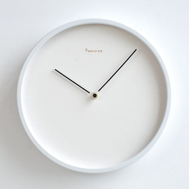 Horloge murale minimaliste