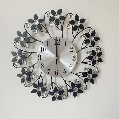 Irregular silent wall clock
