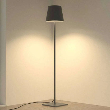Akumulátorová LED stojací lampa