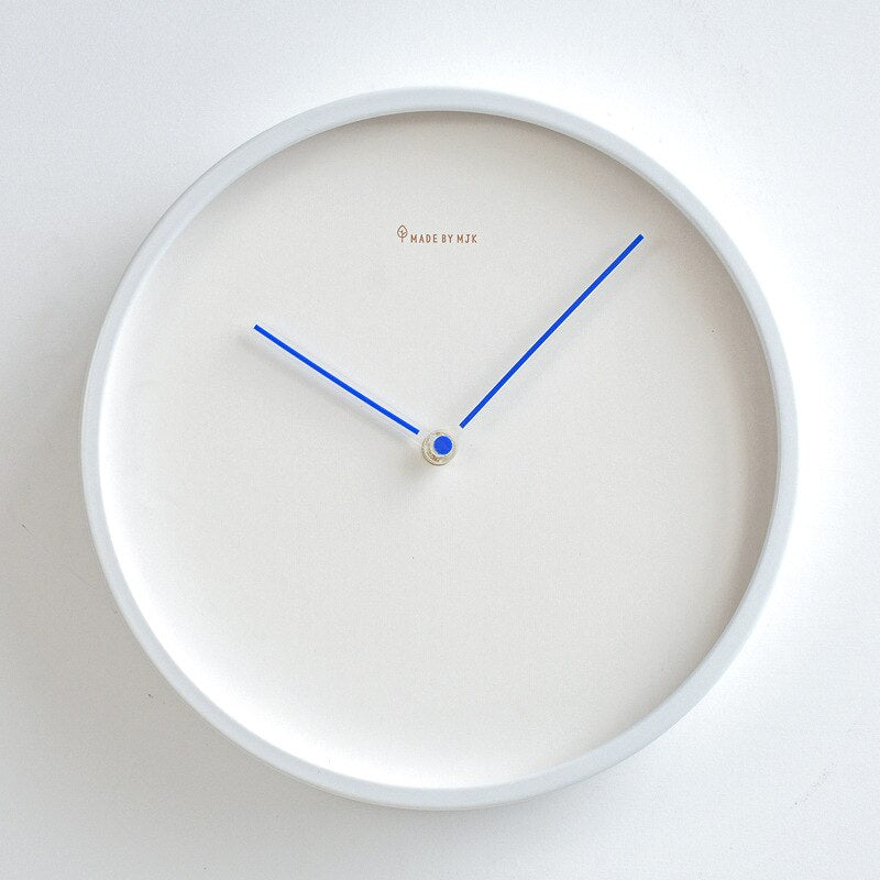 Horloge murale minimaliste