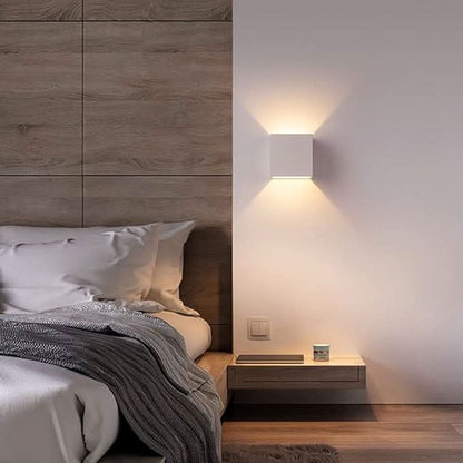 Applique murale LED avec volets IP54