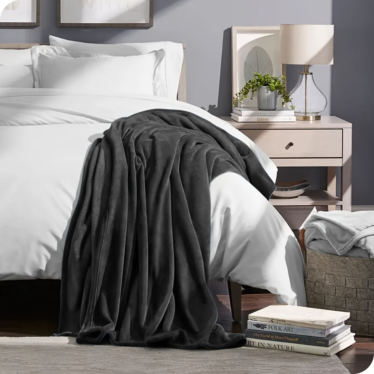 Solid-color blanket