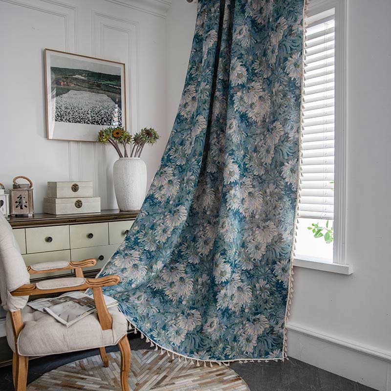Boho floral curtain with tassels