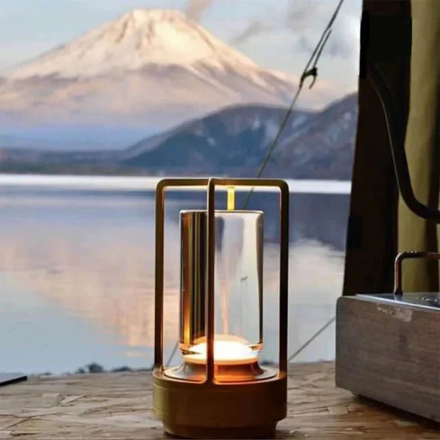 Lampe LED avec abat-jour en cristal