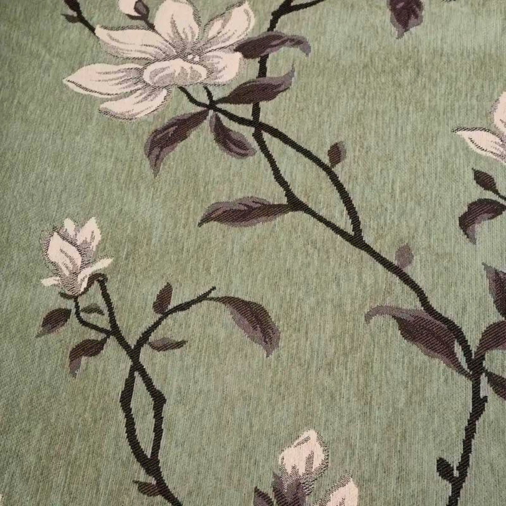 Floral throw with fringes