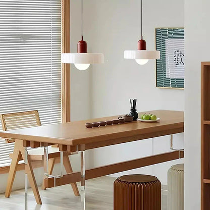 Lampa wisząca kolorowe szkło