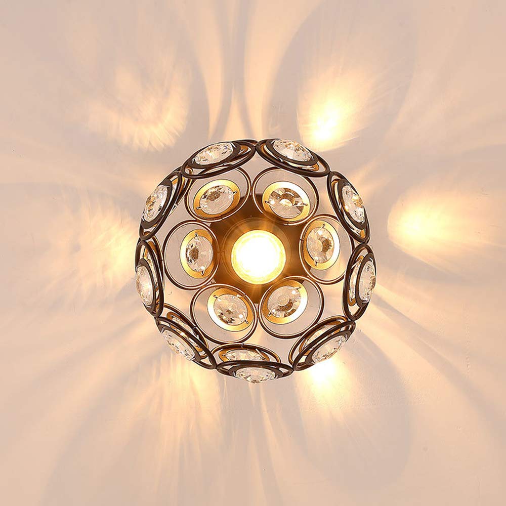 Plafonnier avec des globes en verre