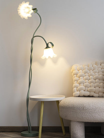 Lampa podłogowa z motywem kwiatowym