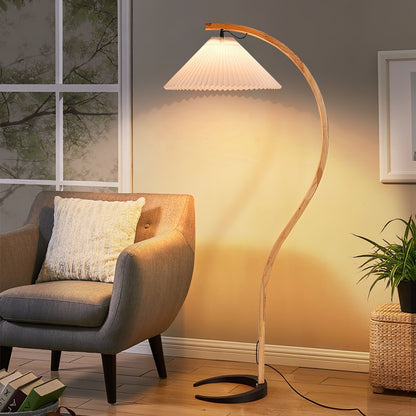 Stojací lampa s bukovým dřevem