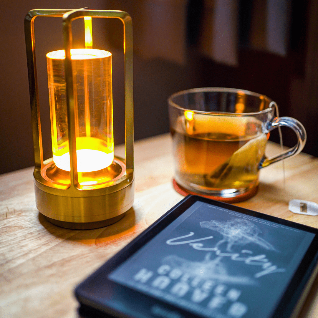 Lampe LED avec abat-jour en cristal