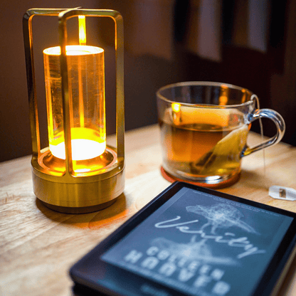 Lampe LED avec abat-jour en cristal