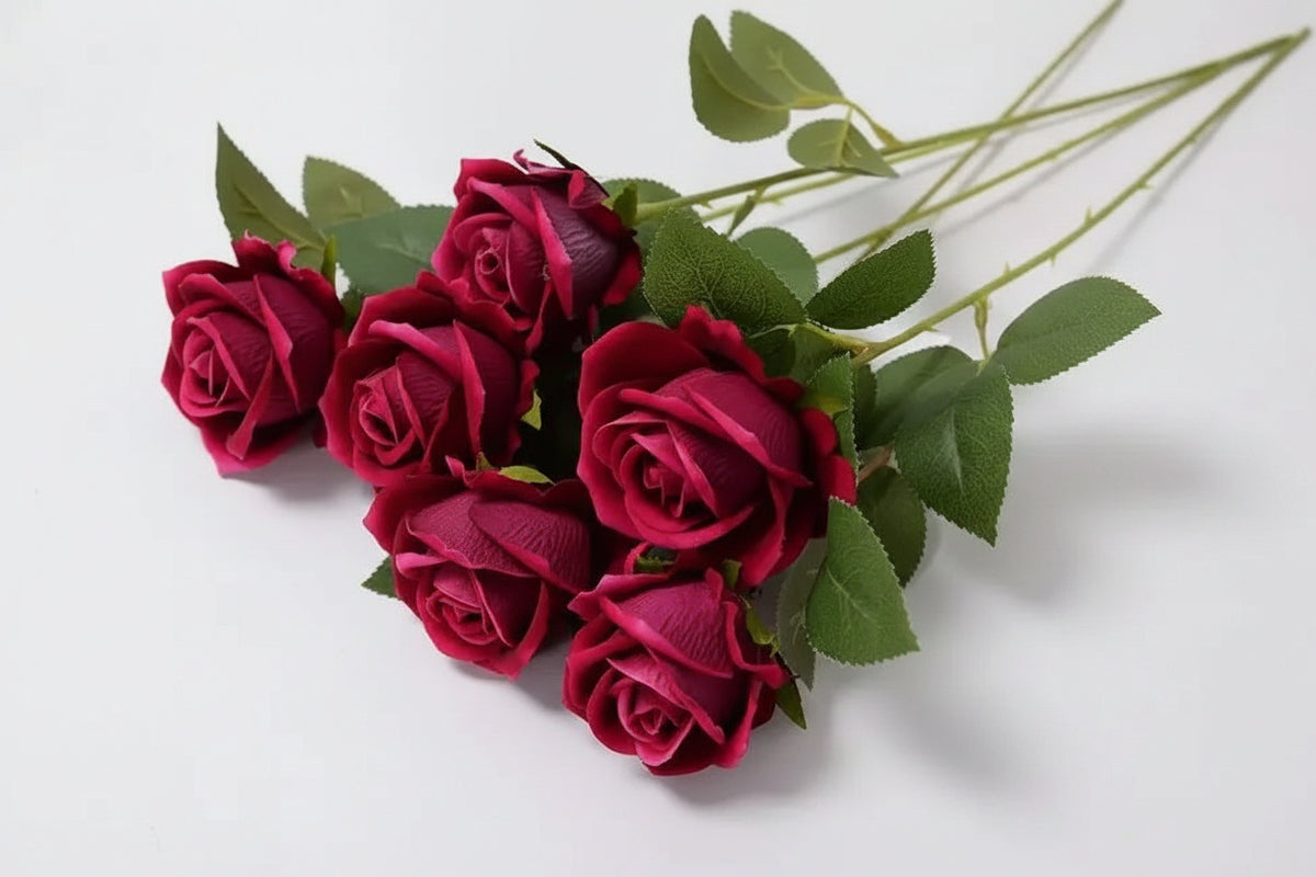 Rose artificielle en velours