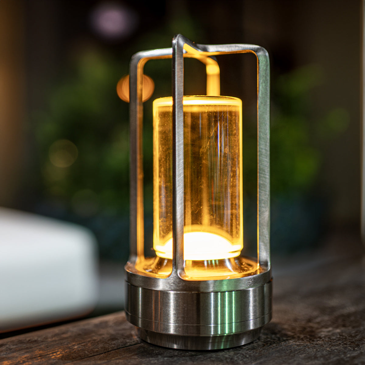 Lampe LED avec abat-jour en cristal