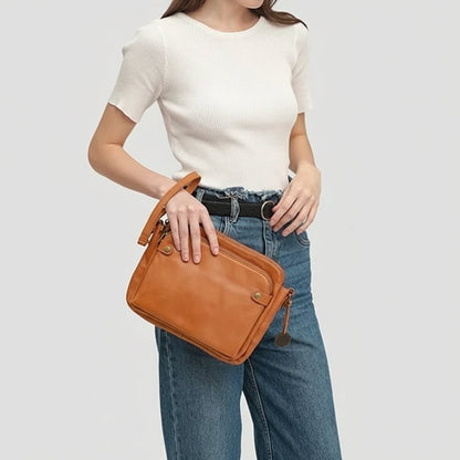 Crossbody bag with a zipper