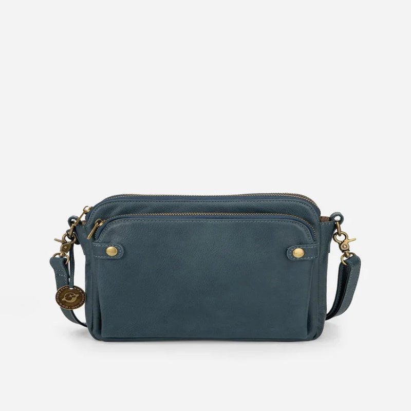Crossbody bag with a zipper