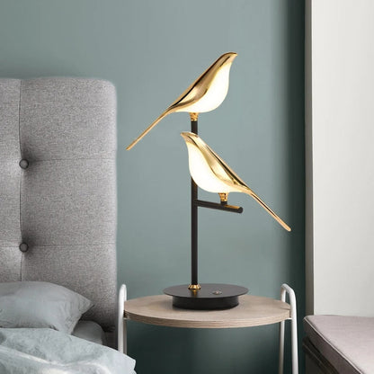 Lampka biurkowa LED z dekoracją ptaka