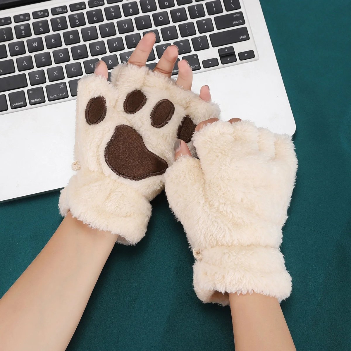 Winter cat paw gloves