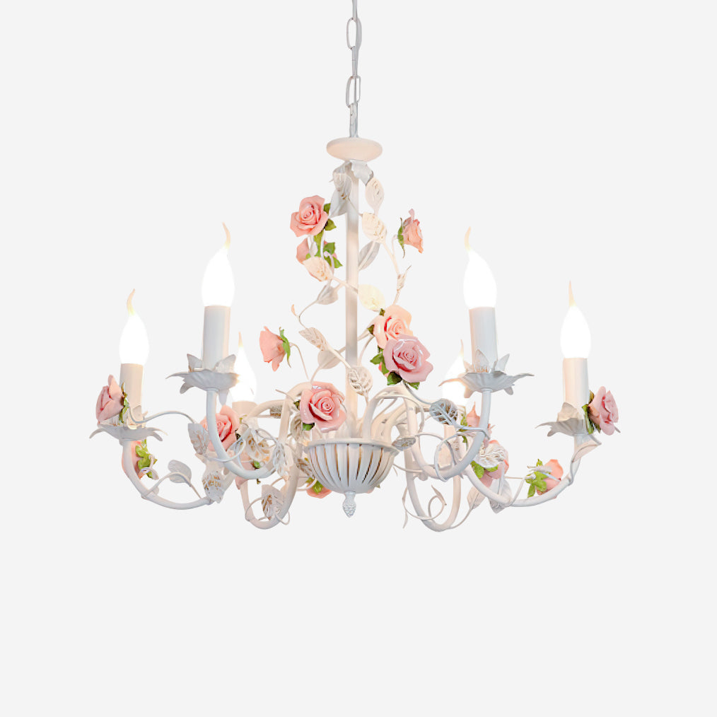 Lustre avec des roses en céramique sur une structure métallique