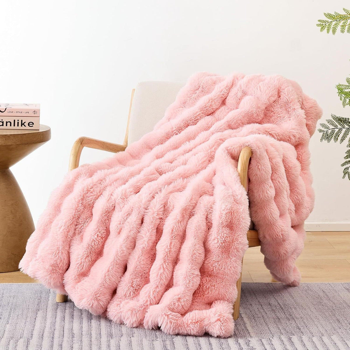 Bubble Faux Fur Blanket