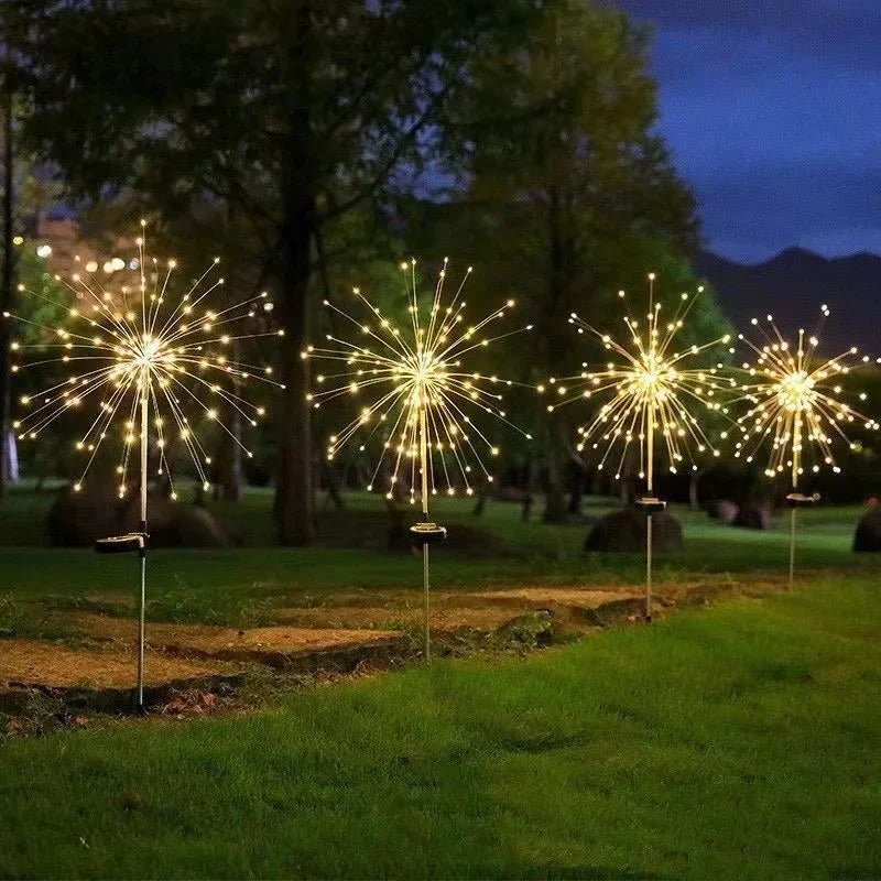 Solární zahradní lampa ve tvaru ohňostroje