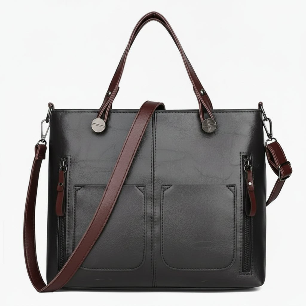 Crossbody bag with a magnetic closure