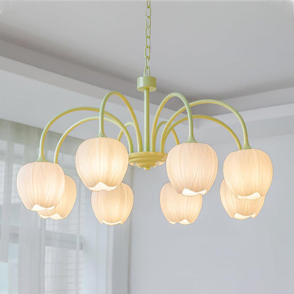 Lustre avec des abat-jour en verre