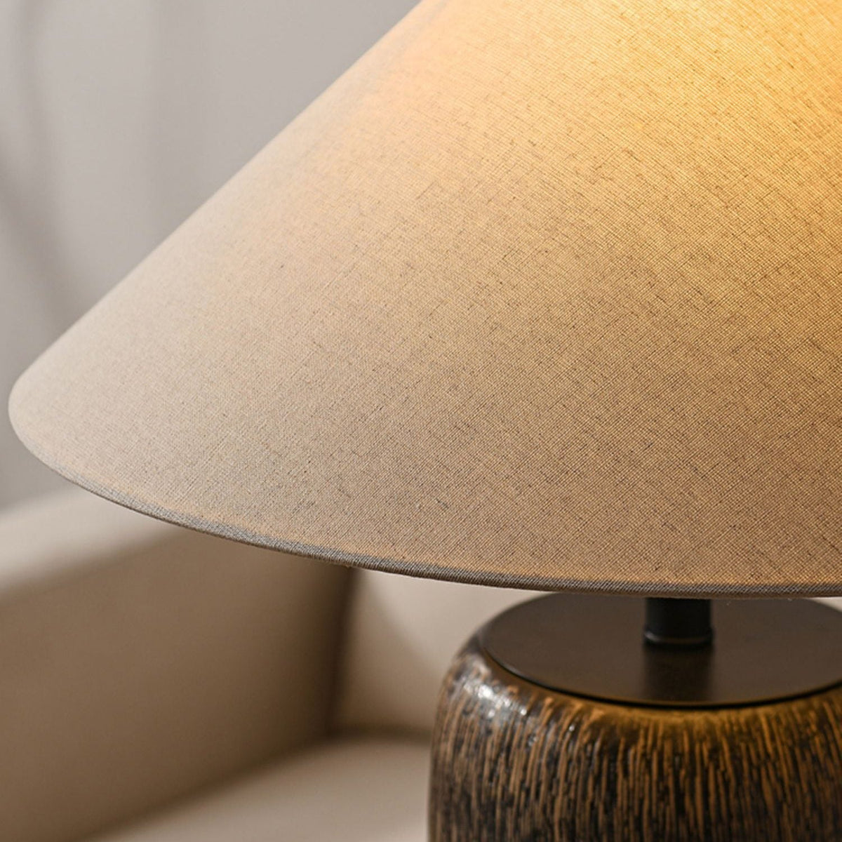 Metal-and-ceramic floor lamp