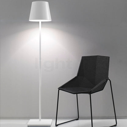 Akumulátorová LED stojací lampa