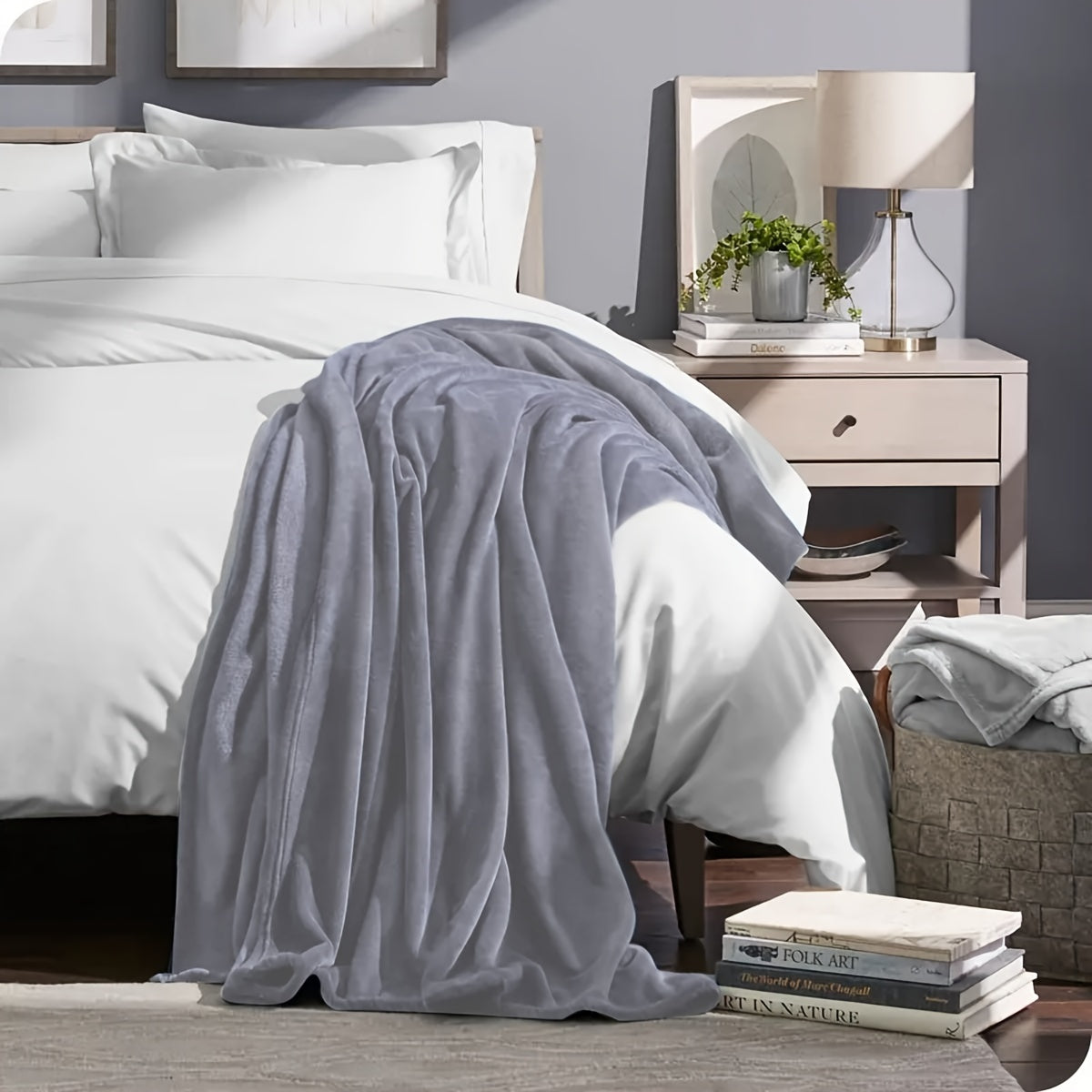 Solid-color blanket