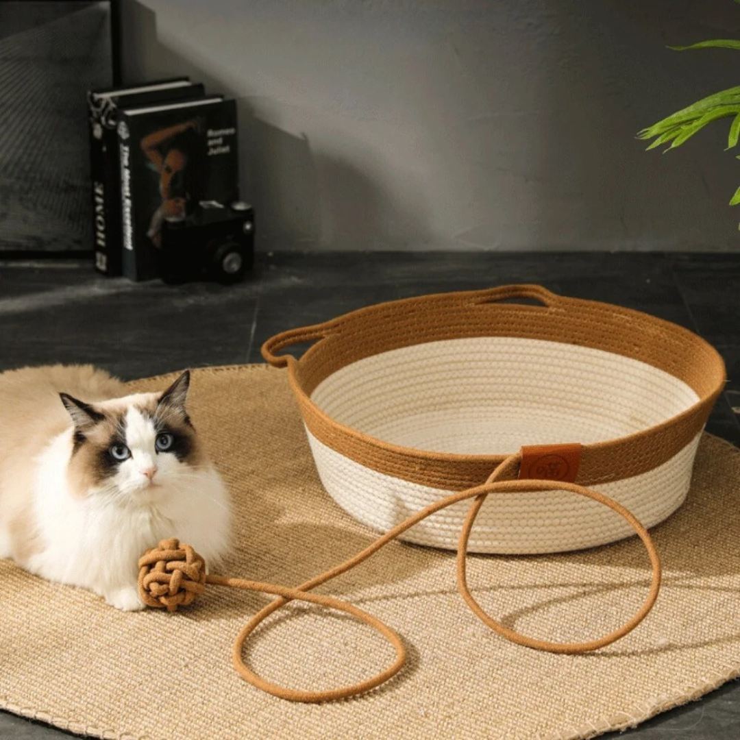 Panier pour chat en corde