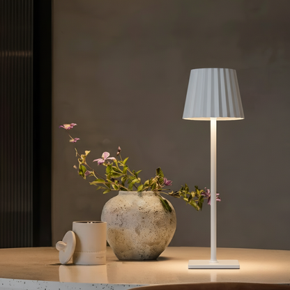 Bezdrátová stolní LED lampa