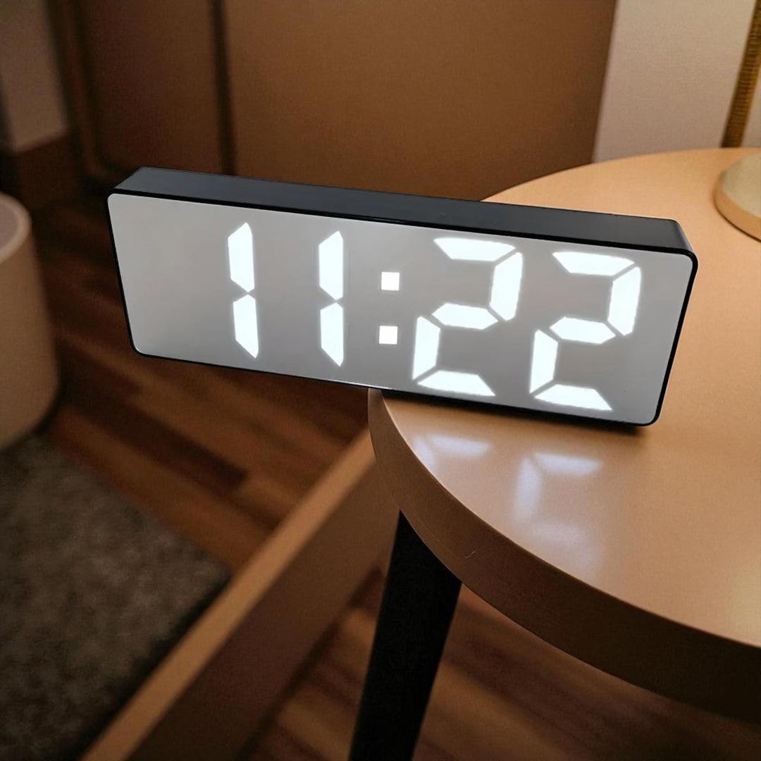 Mirror LED alarm clock