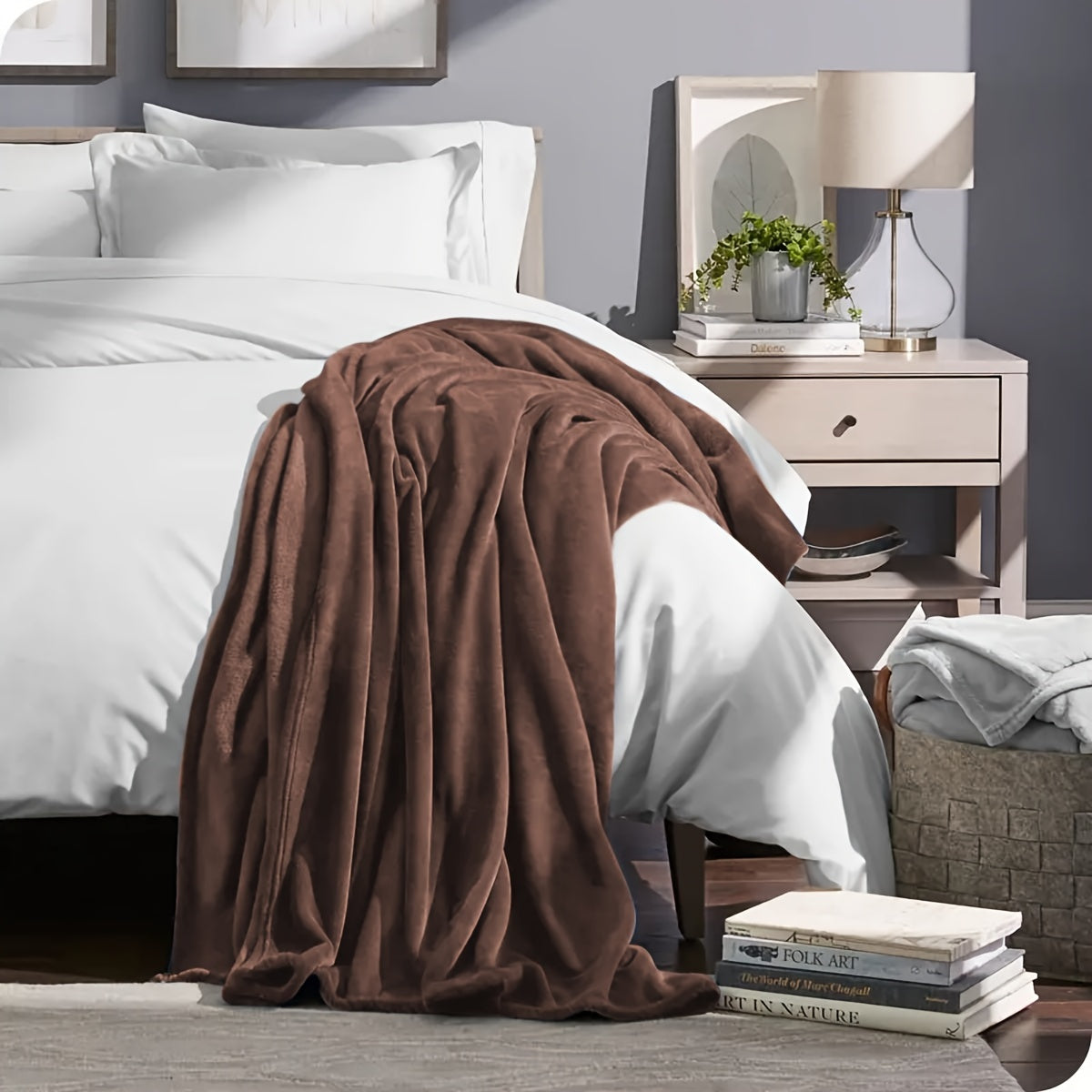 Solid-color blanket