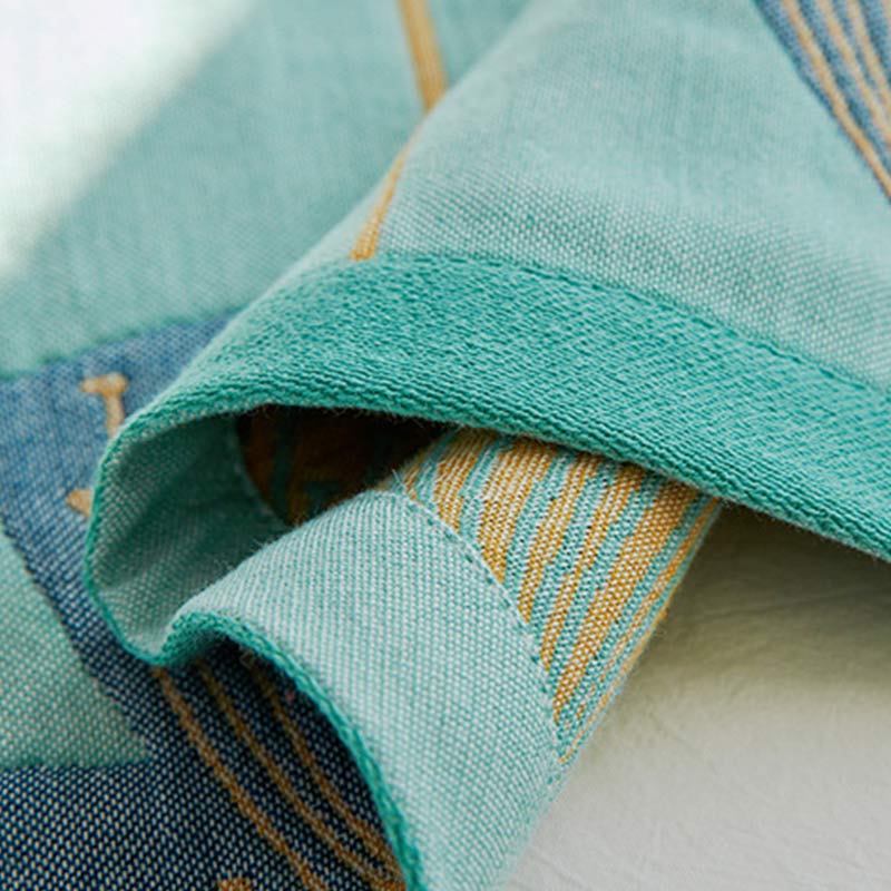 Towel-style pillowcase