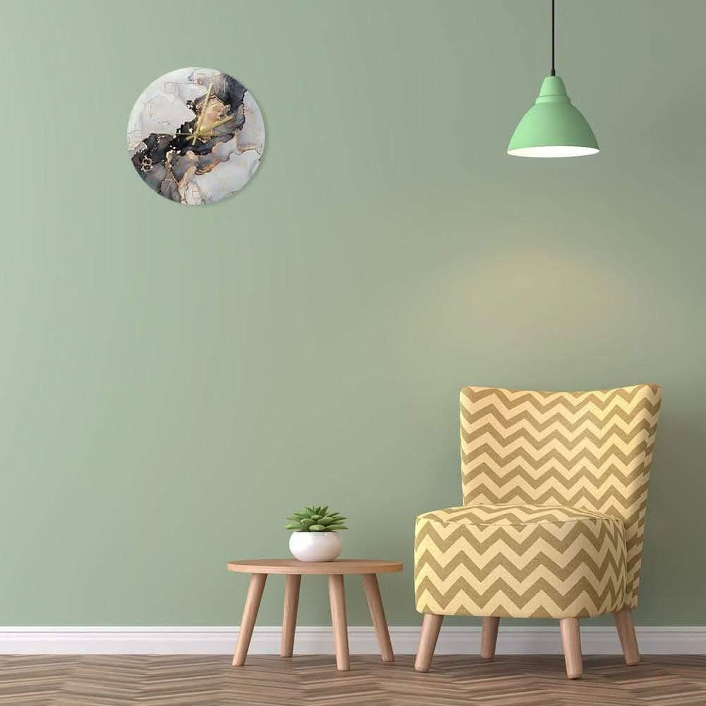 Wall clock with a spiral pattern