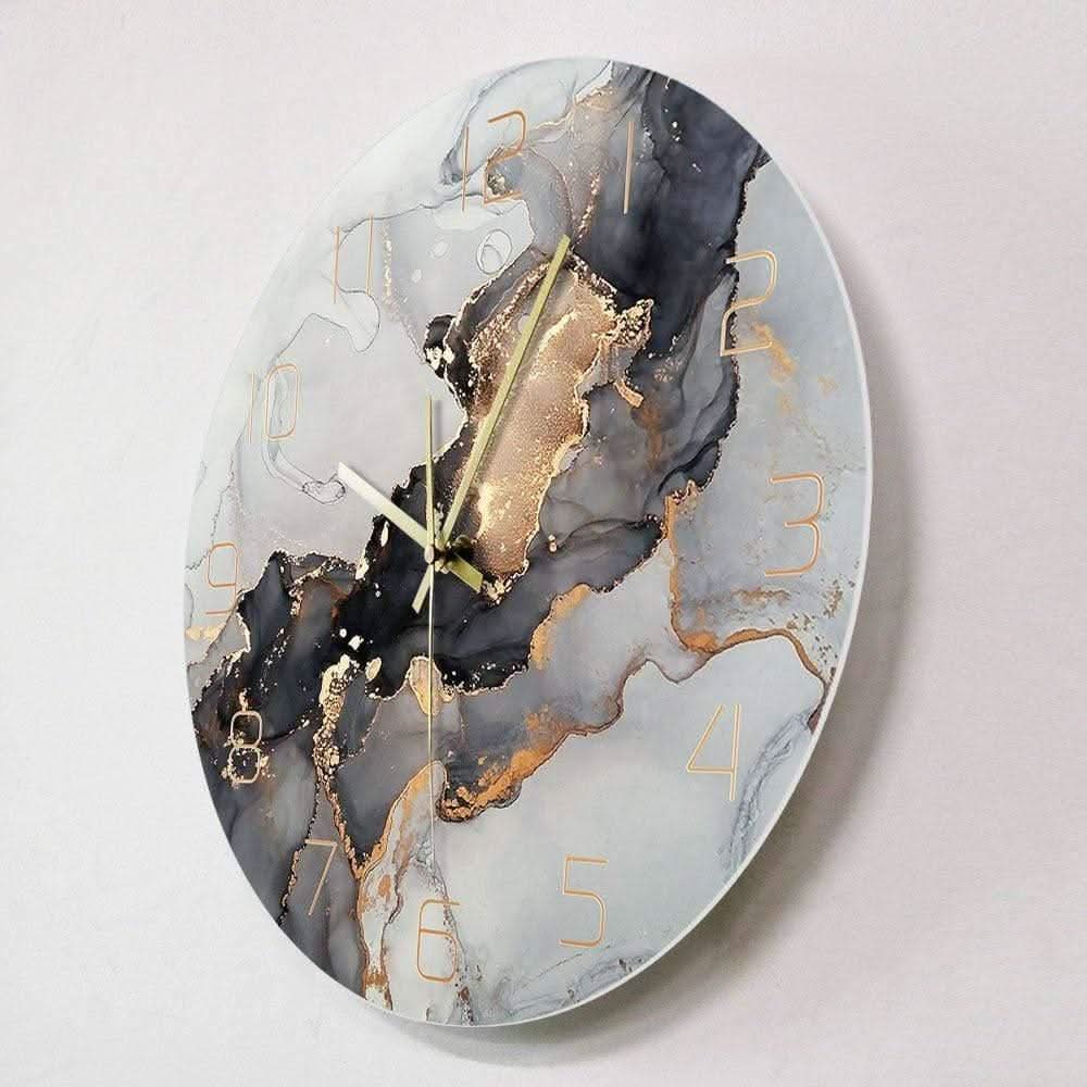 Wall clock with a spiral pattern