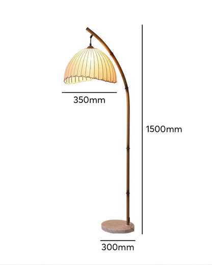 Stojací lampa s látkovým stínidlem