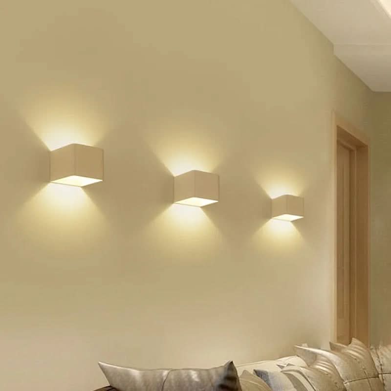 Applique murale LED avec volets IP54